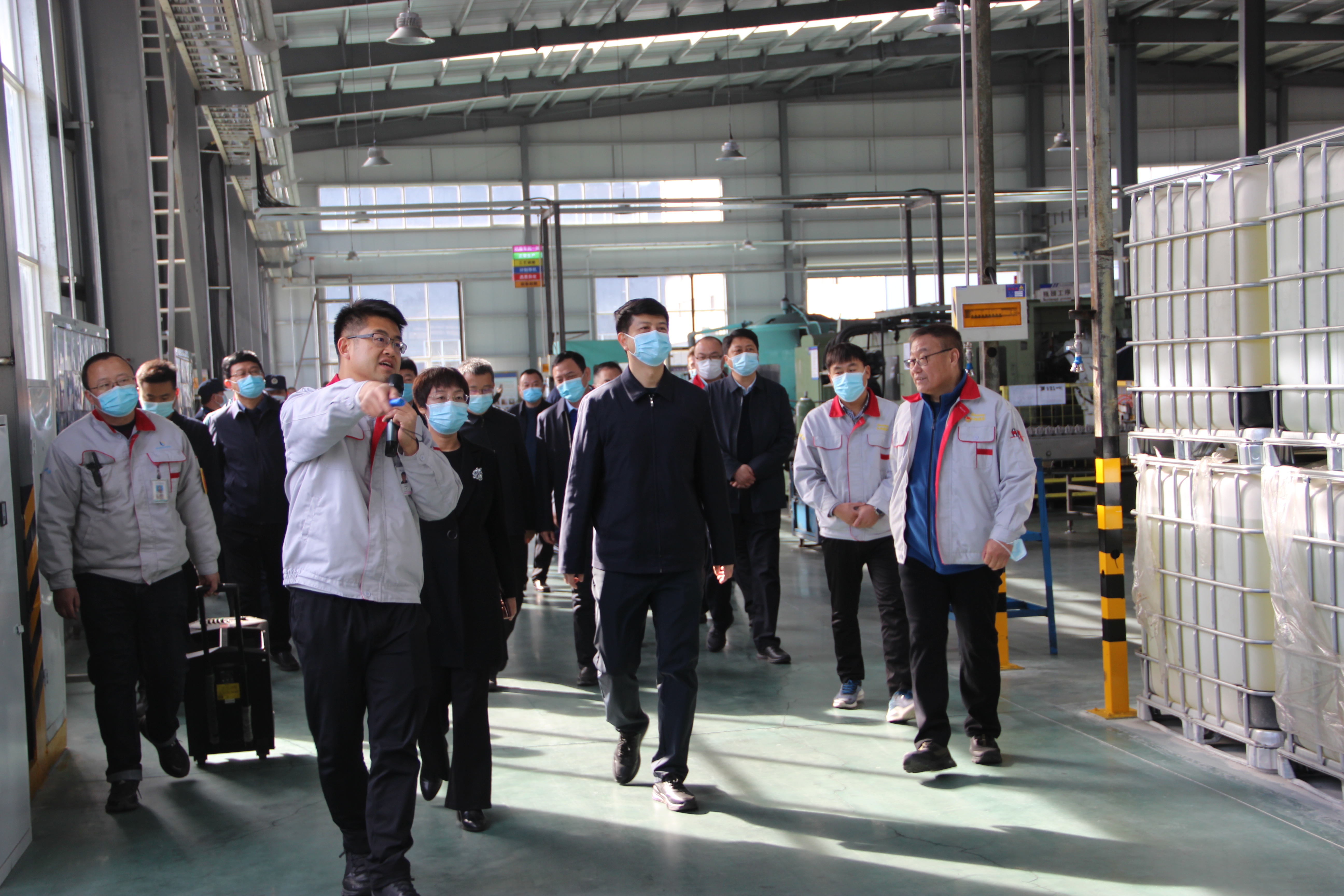 洪洞縣委書記黃巍一行蒞臨我司調(diào)研